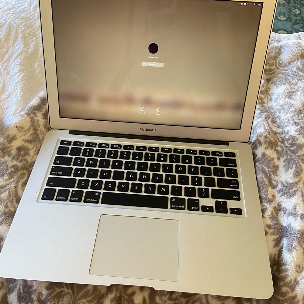 2015 MACBOOK AIR 13”